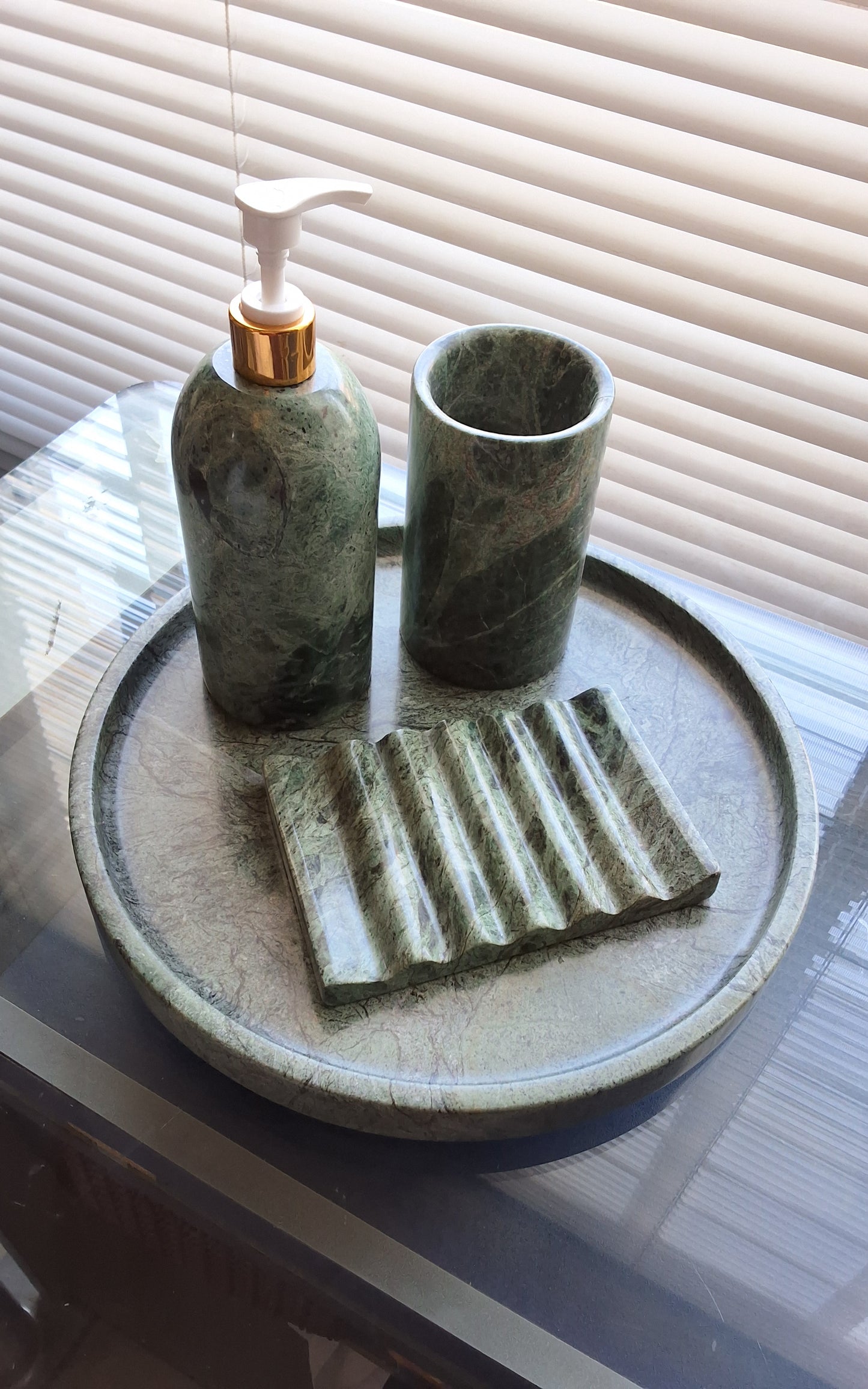 Verde Batroom Set