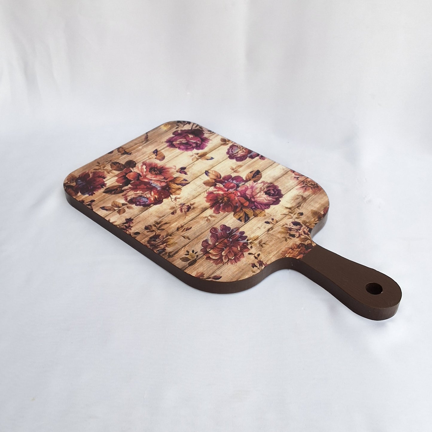 wooden cheeseboard Pakistan / wooden serving platter. perfect tableware and gift.