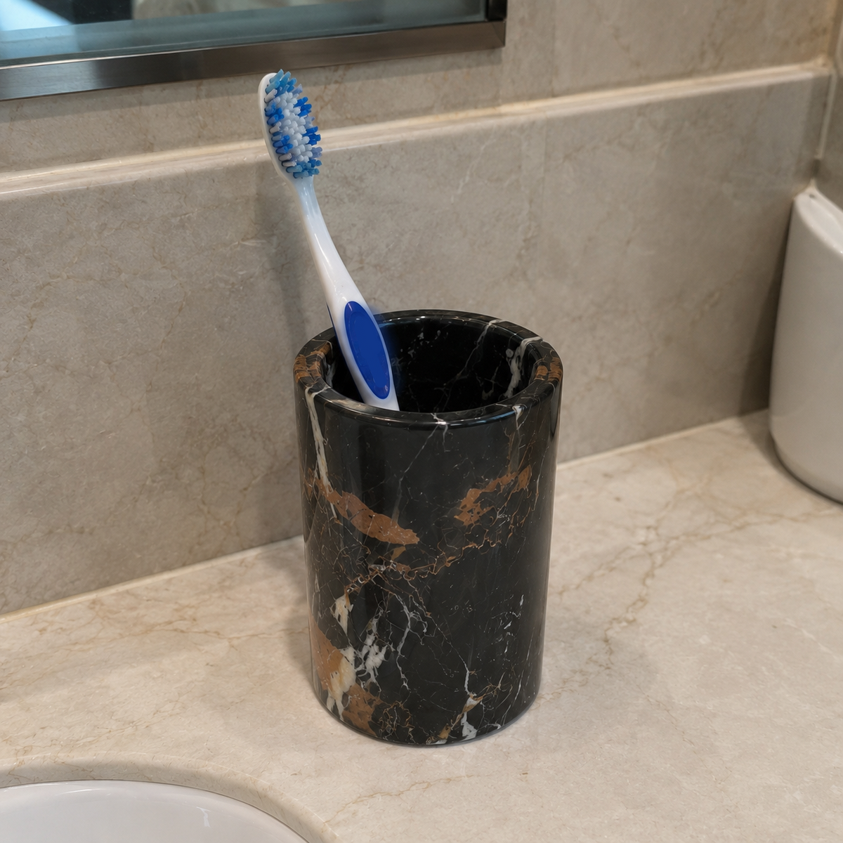 Tooth Brush Holder
