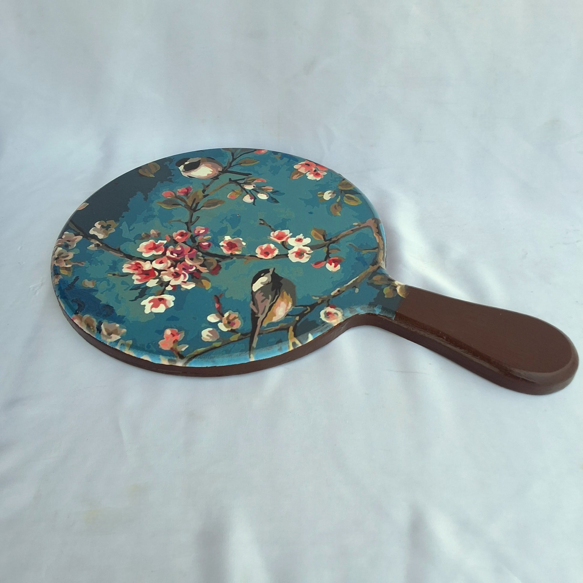 digitally printed round wooden cheeseboard / wooden platter perfect for serving and gifting. add to your tableware collection today.  