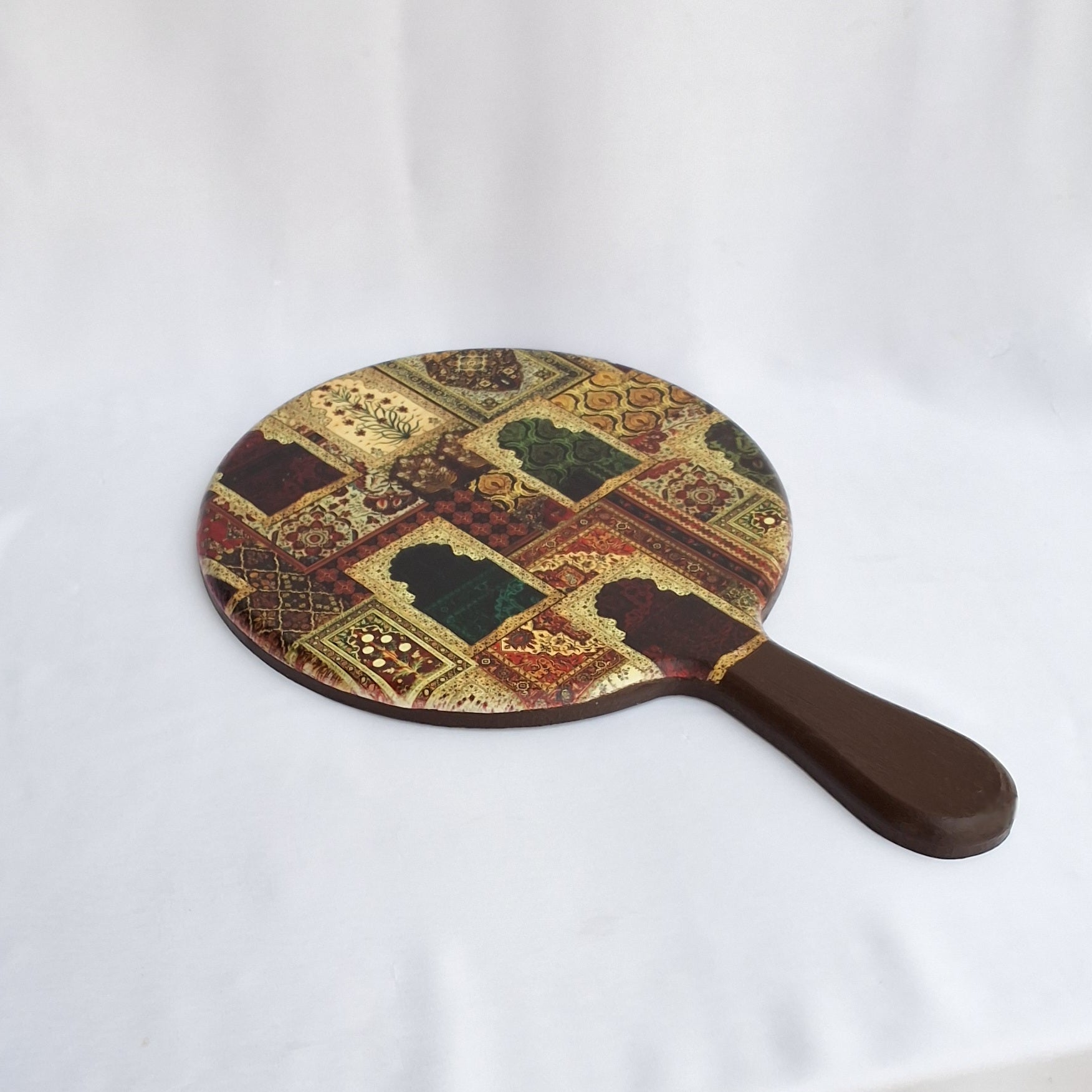 cheeseboard in pakistan. wooden platter in pakistan